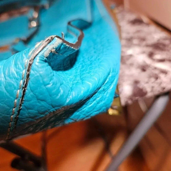 Gorgeous Turquoise Moto Genuine Leather Made in Italy Tote Bag - Picture 11 of 16